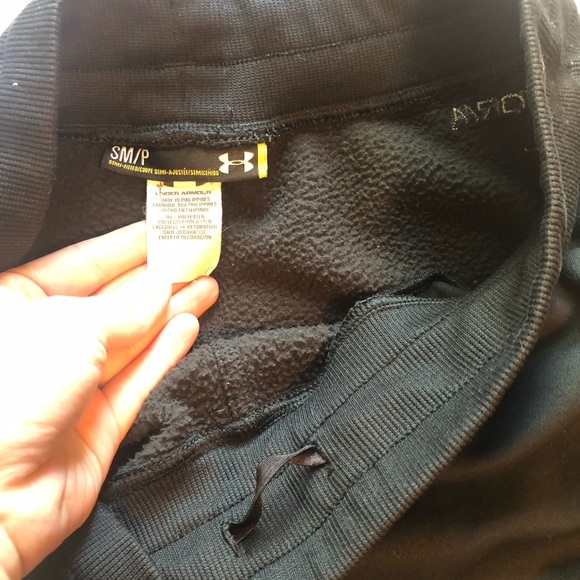 Women’s under armour storm sweats - Picture 2 of 3